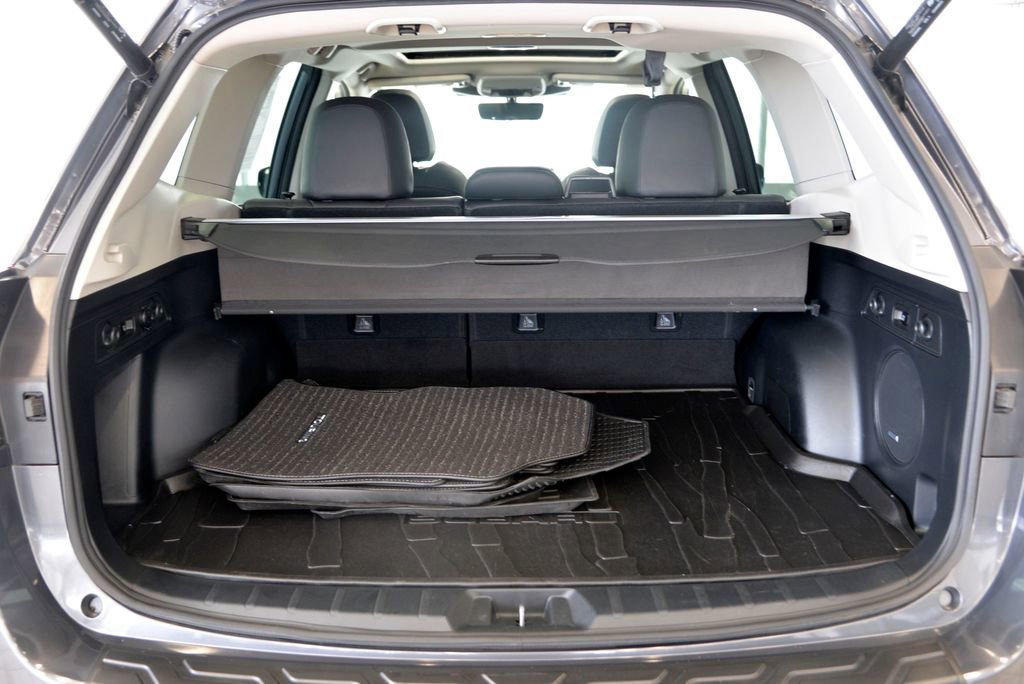Used 2023 Subaru Forester Touring image 29