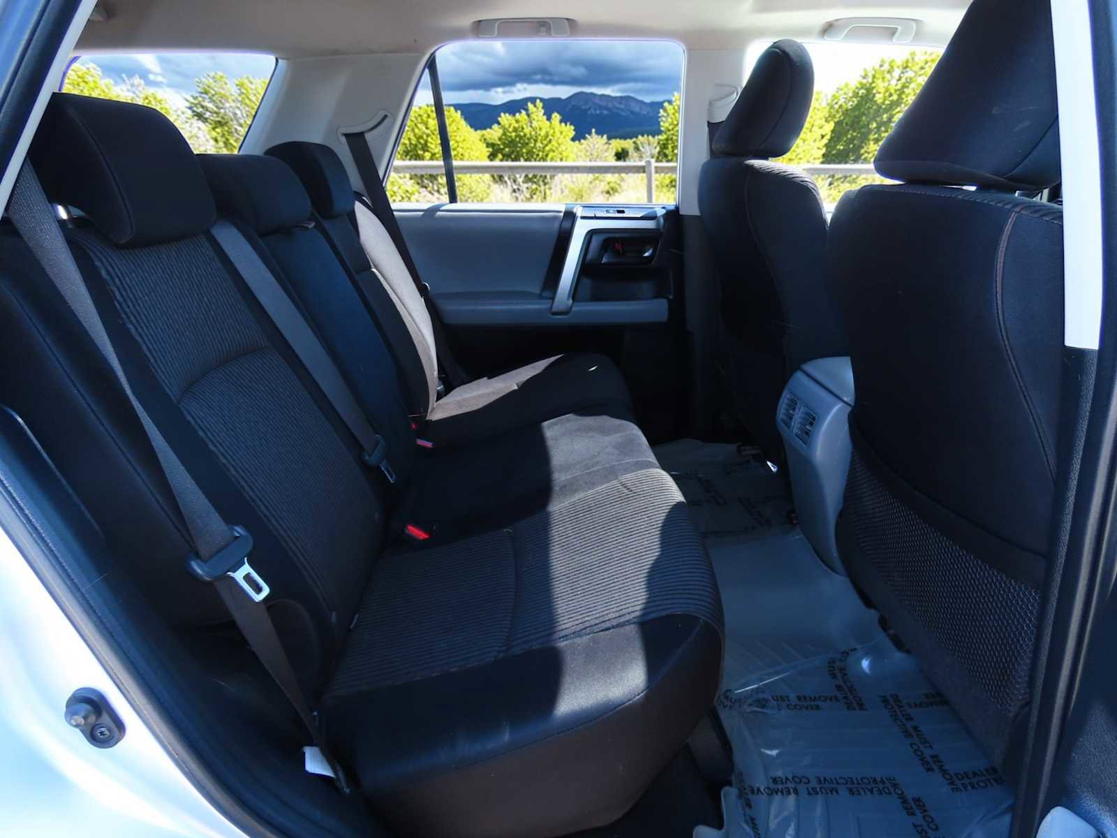 Used 2010 Toyota 4Runner SR5 AWD/4WD image 22
