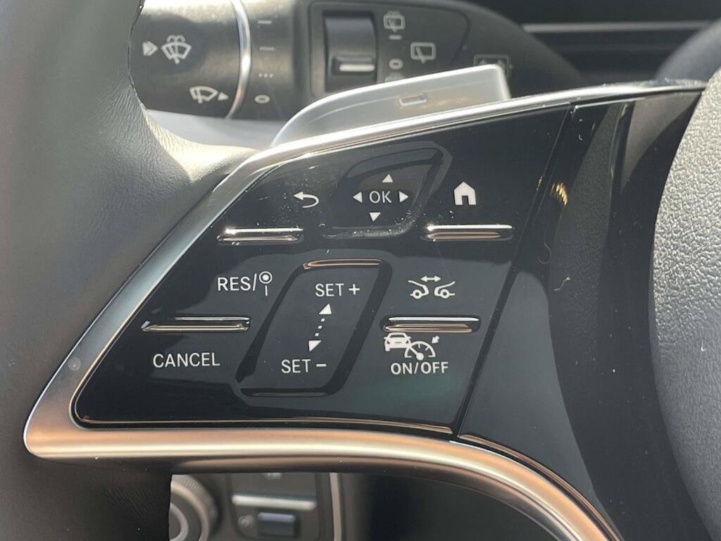 Used 2026 Mercedes-Benz G 550 image 35