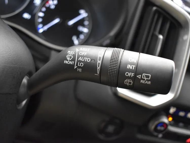 Used 2025 MAZDA CX-50 AWD 2.5 S w/ Preferred Package image 26