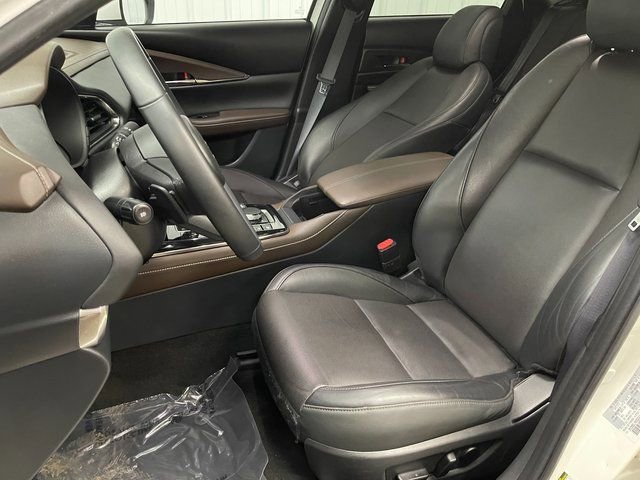 Used 2021 MAZDA CX-30 AWD 2.5 S w/ Premium Package image 16