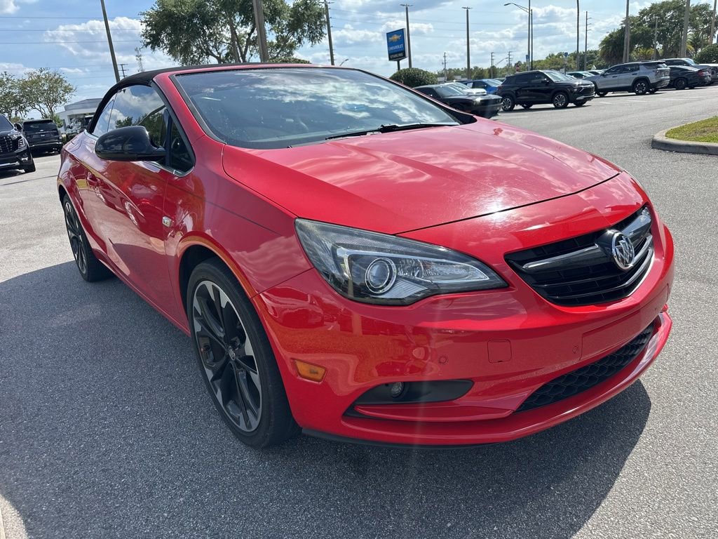 Used 2018 Buick Cascada Sport Touring w/ Dark Effects Package FWD image 3