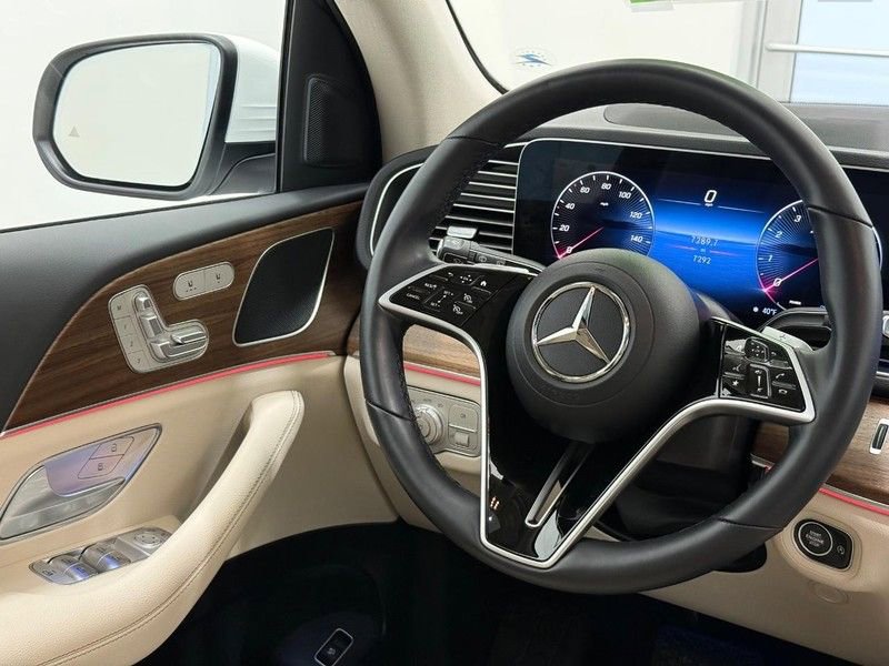New 2025 Mercedes-Benz GLE 350 4MATIC image 9