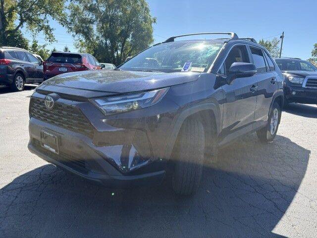Used 2025 Toyota RAV4 XLE w/ Convenience Package AWD/4WD image 6