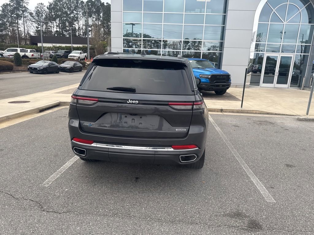 Used 2023 Jeep Grand Cherokee Overland w/ Luxury Tech Group IV image 10