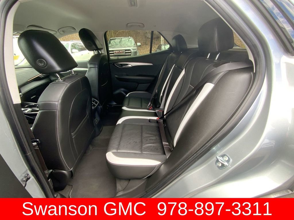 Certified 2025 Buick Envision Sport Touring image 24