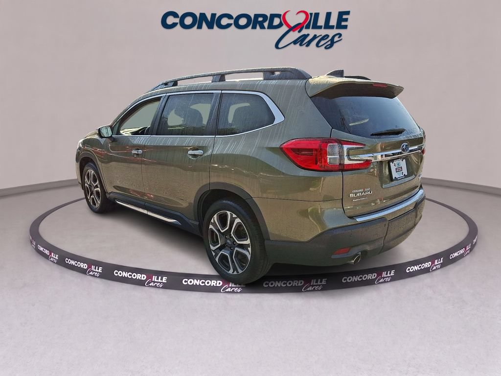 Used 2023 Subaru Ascent Touring AWD/4WD image 5