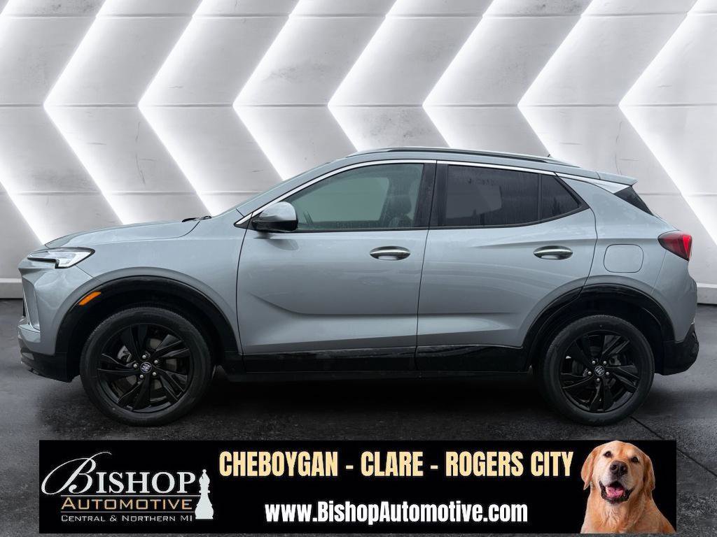 Used 2024 Buick Encore GX Sport Touring AWD/4WD image 14