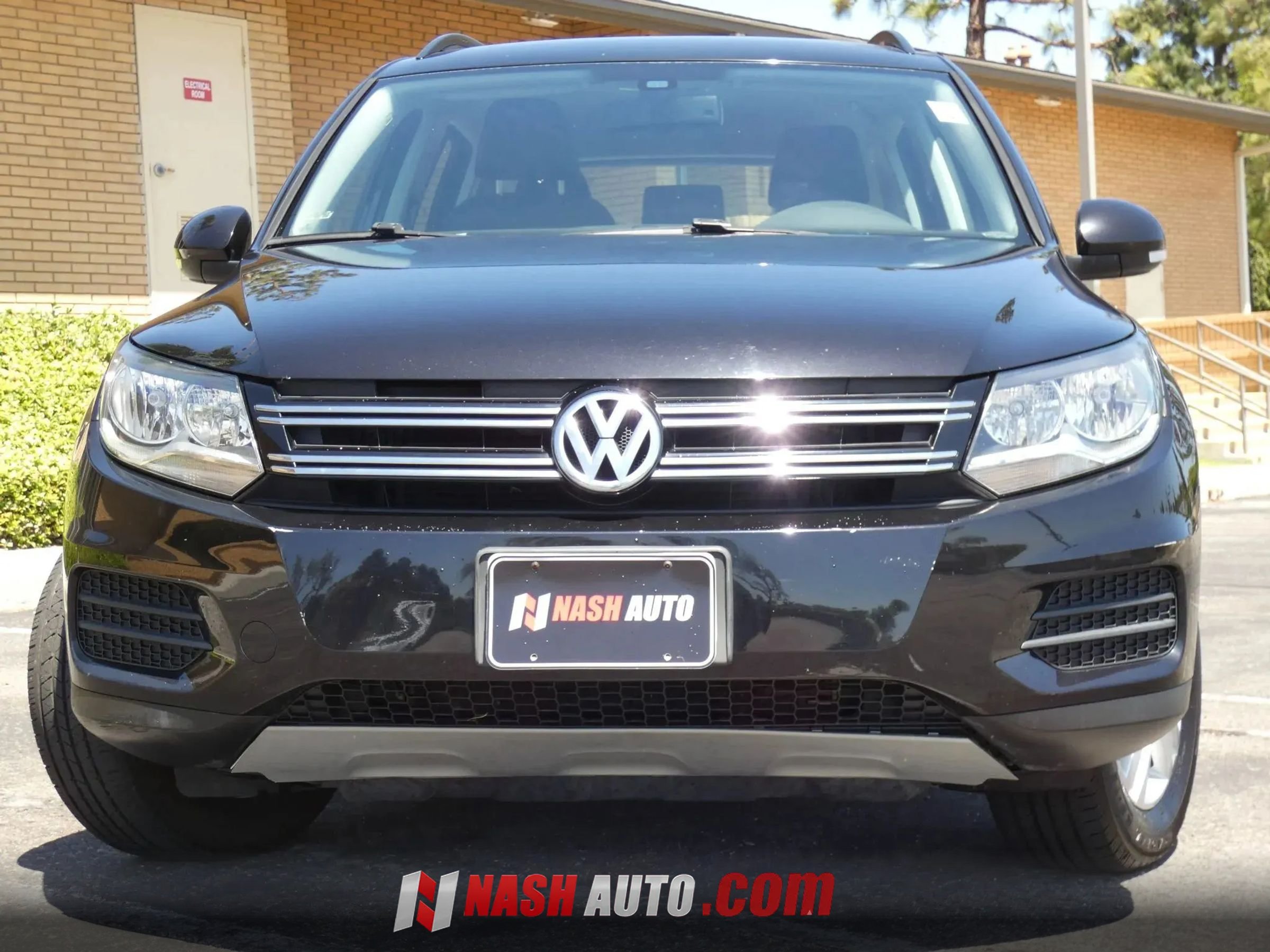Used 2017 Volkswagen Tiguan S AWD/4WD image 17