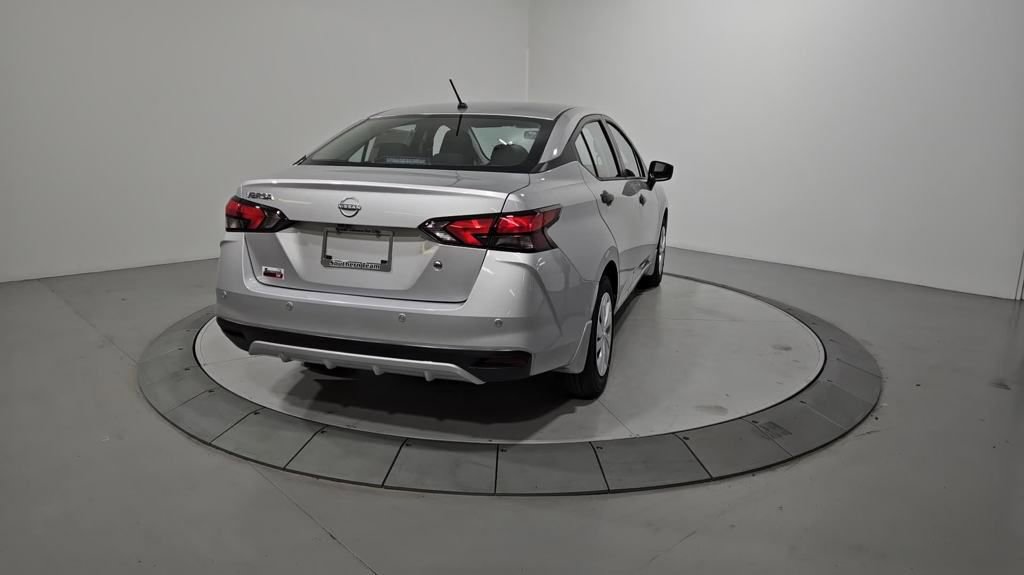 New 2025 Nissan Versa S w/ Trunk Package image 5