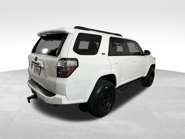Used 2019 Toyota 4Runner SR5 Premium AWD/4WD image 7