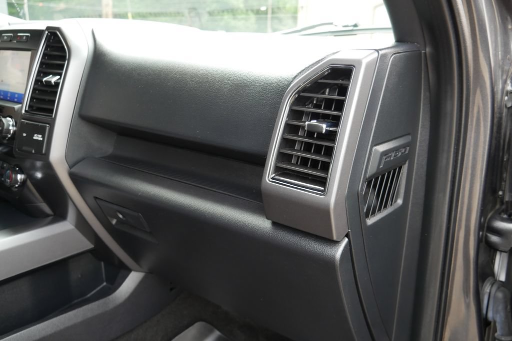 Used 2020 Ford F150 XLT w/ Equipment Group 302A Luxury AWD/4WD image 9