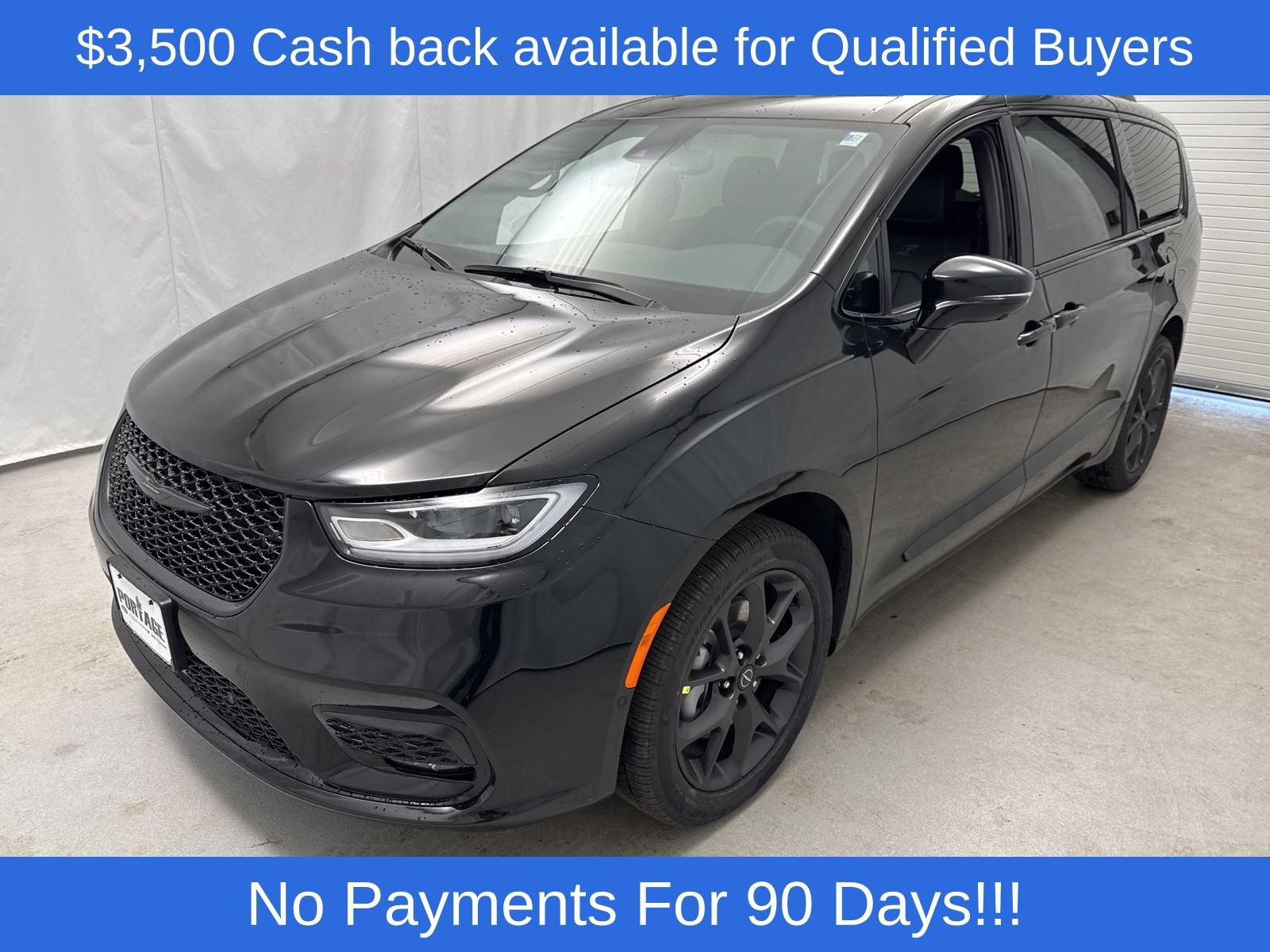 New 2026 Chrysler Pacifica Select w/ S Appearance Package AWD/4WD image 6