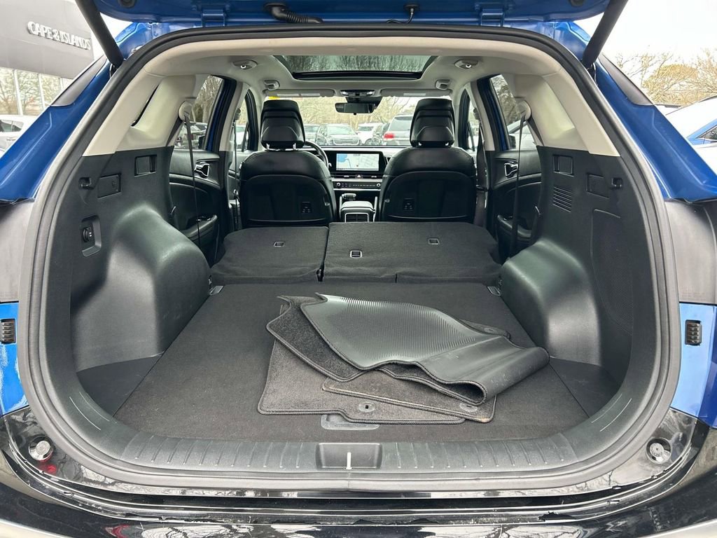 Used 2023 Kia Sportage SX image 12