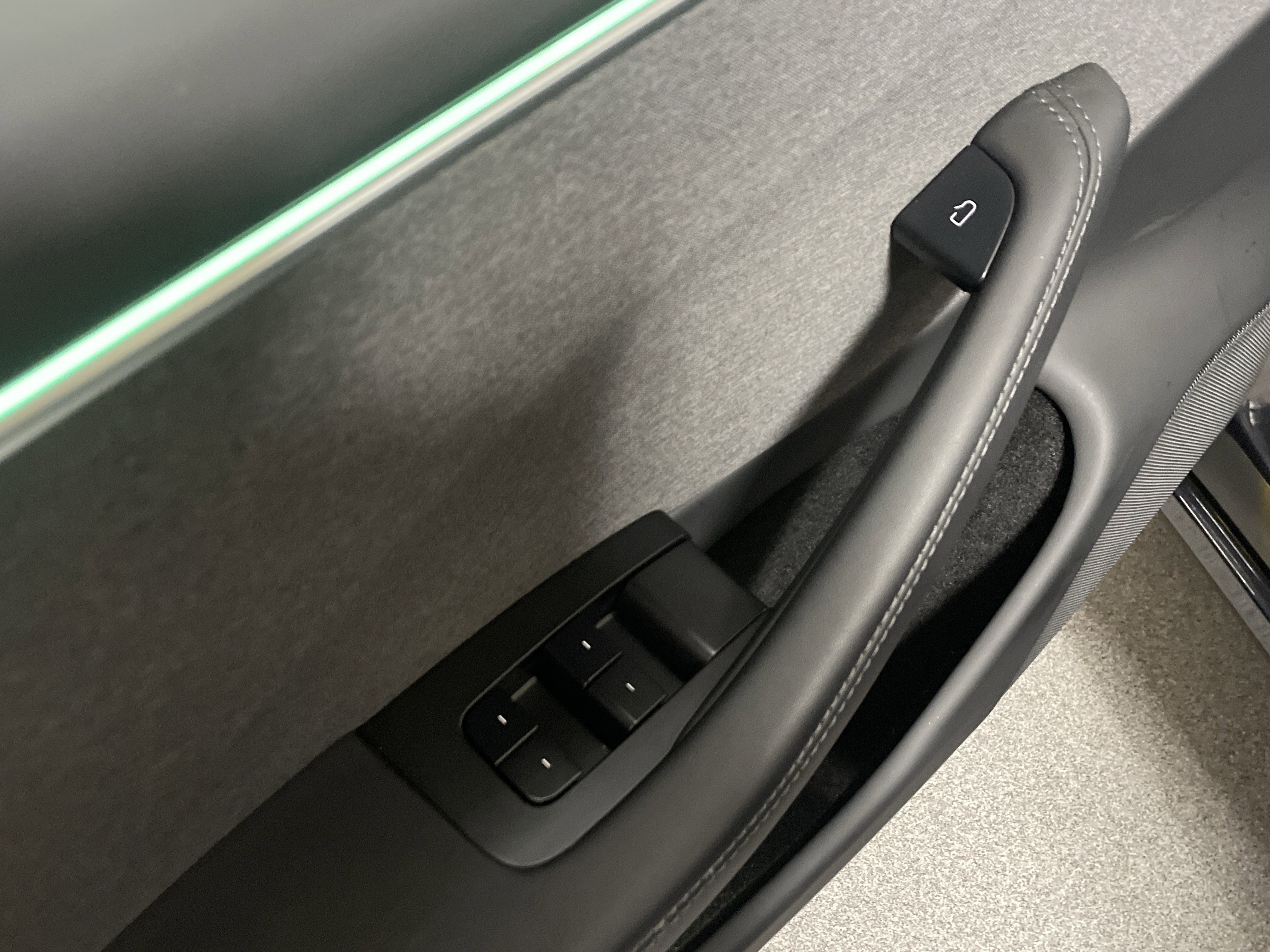 Used 2024 Tesla Model 3 image 15