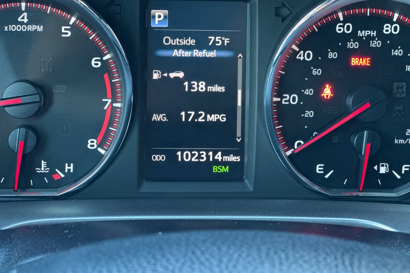 Used 2016 Toyota RAV4 SE image 27