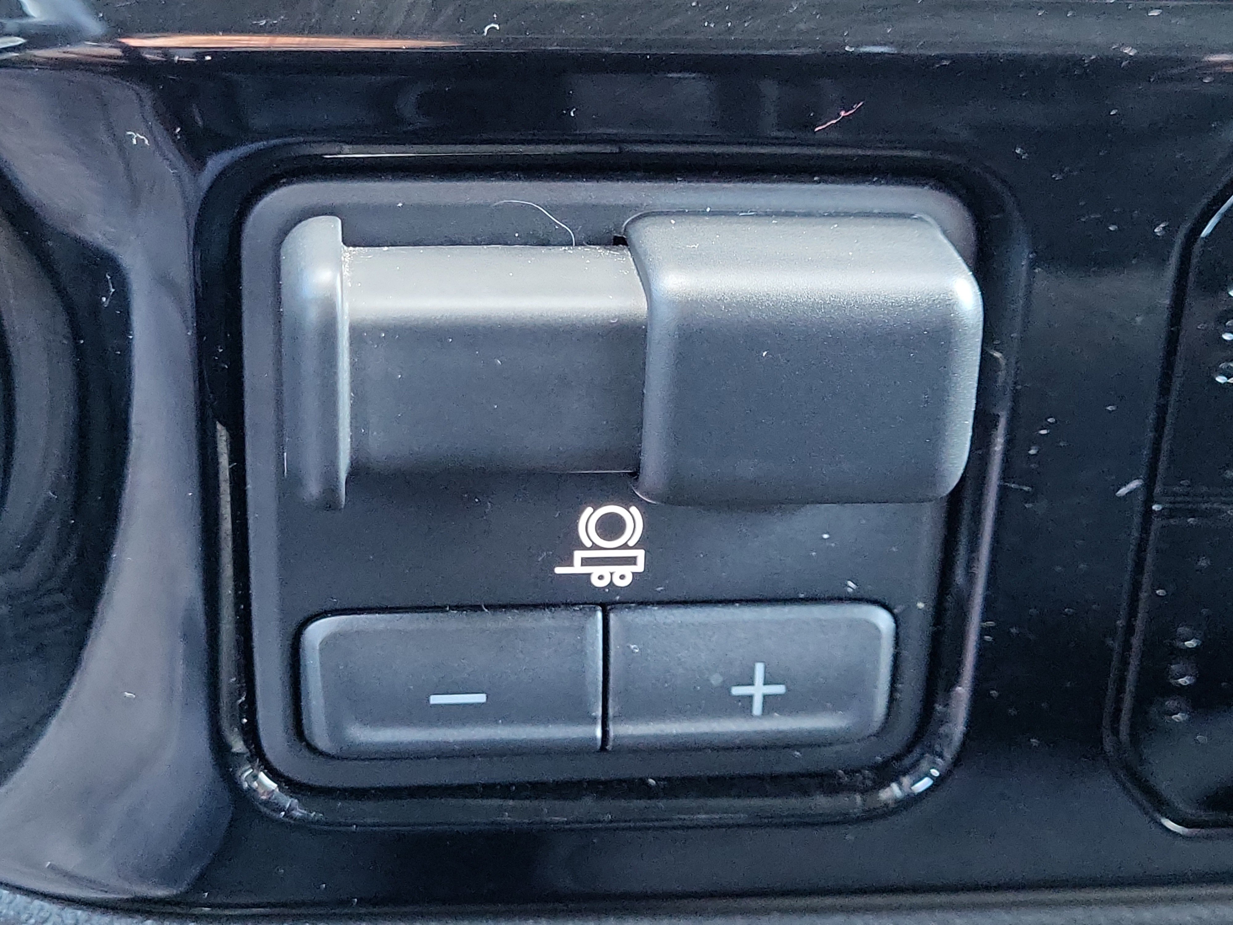 Certified 2025 Chevrolet Silverado 1500 LT image 28