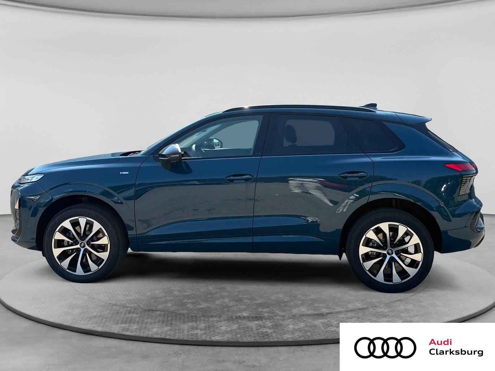 New 2026 Audi Q3 quattro 2.0T AWD/4WD image 8