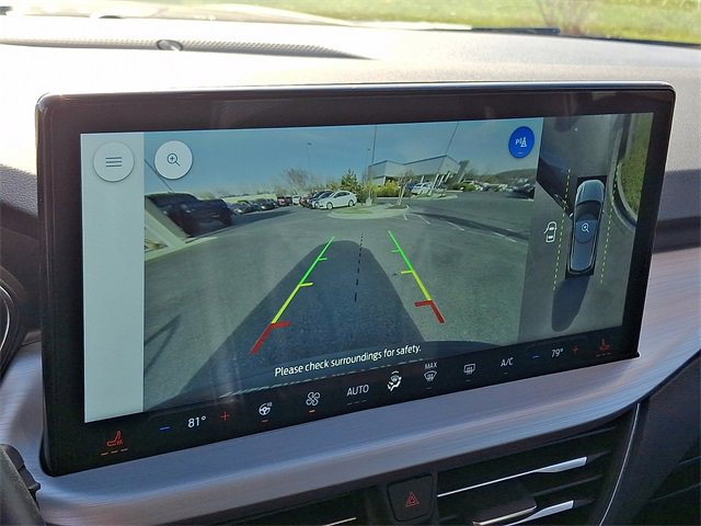 Certified 2025 Ford Escape Platinum w/ Premium Technology Package image 19