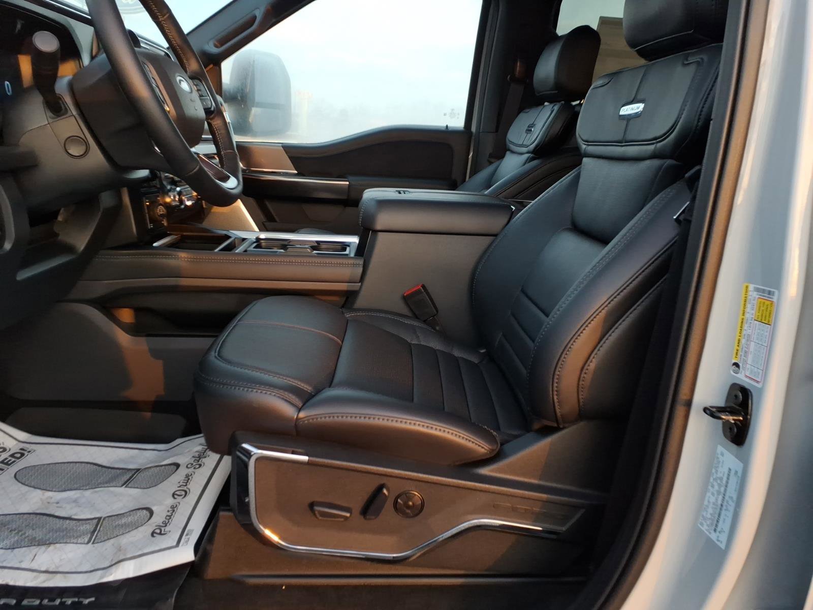 New 2026 Ford F250 Platinum w/ Tremor Off-Road Package image 15
