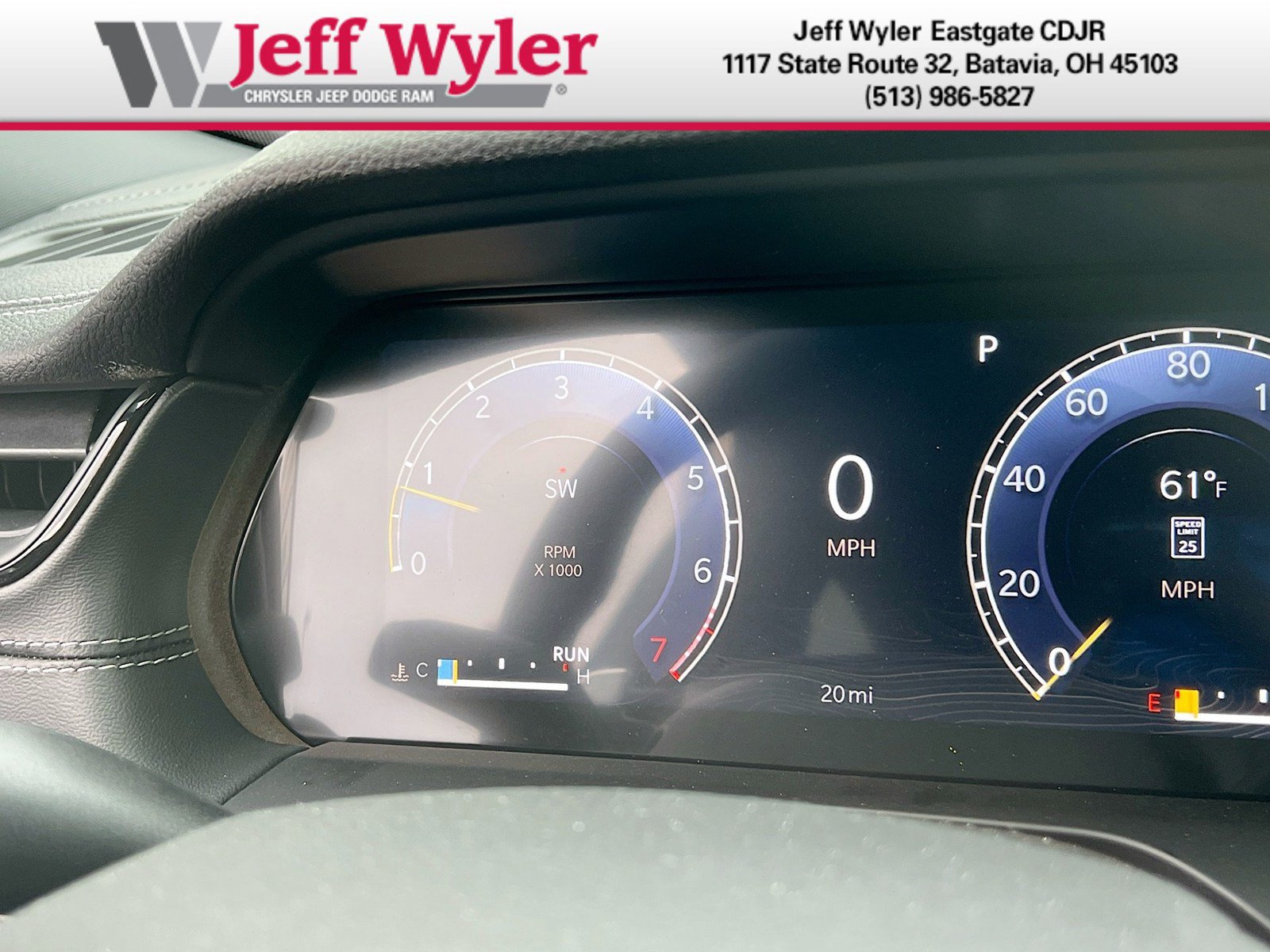 New 2026 Jeep Grand Cherokee Limited w/ Limited Altitude Package AWD/4WD image 17