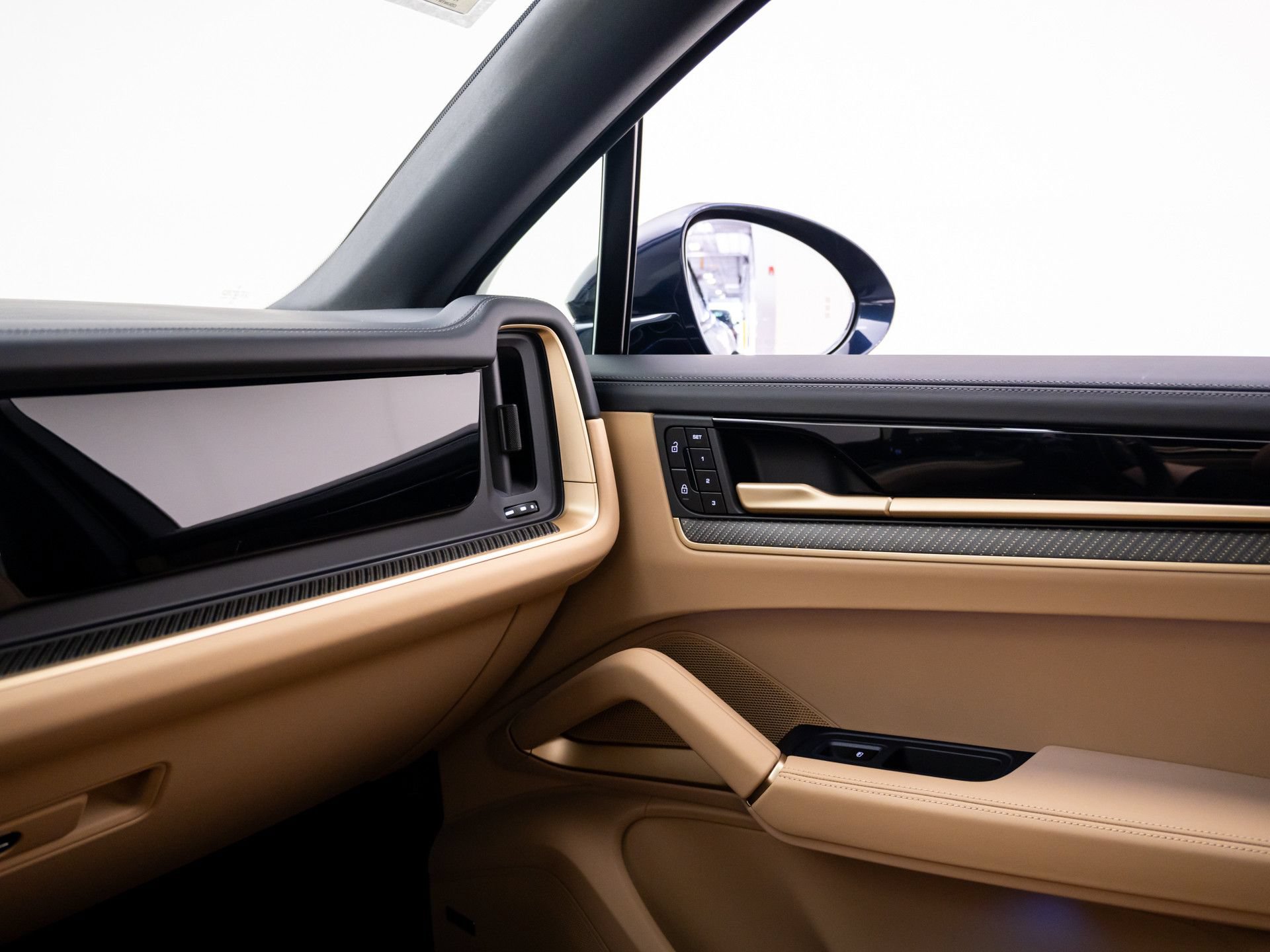 New 2026 Porsche Cayenne S AWD/4WD image 32
