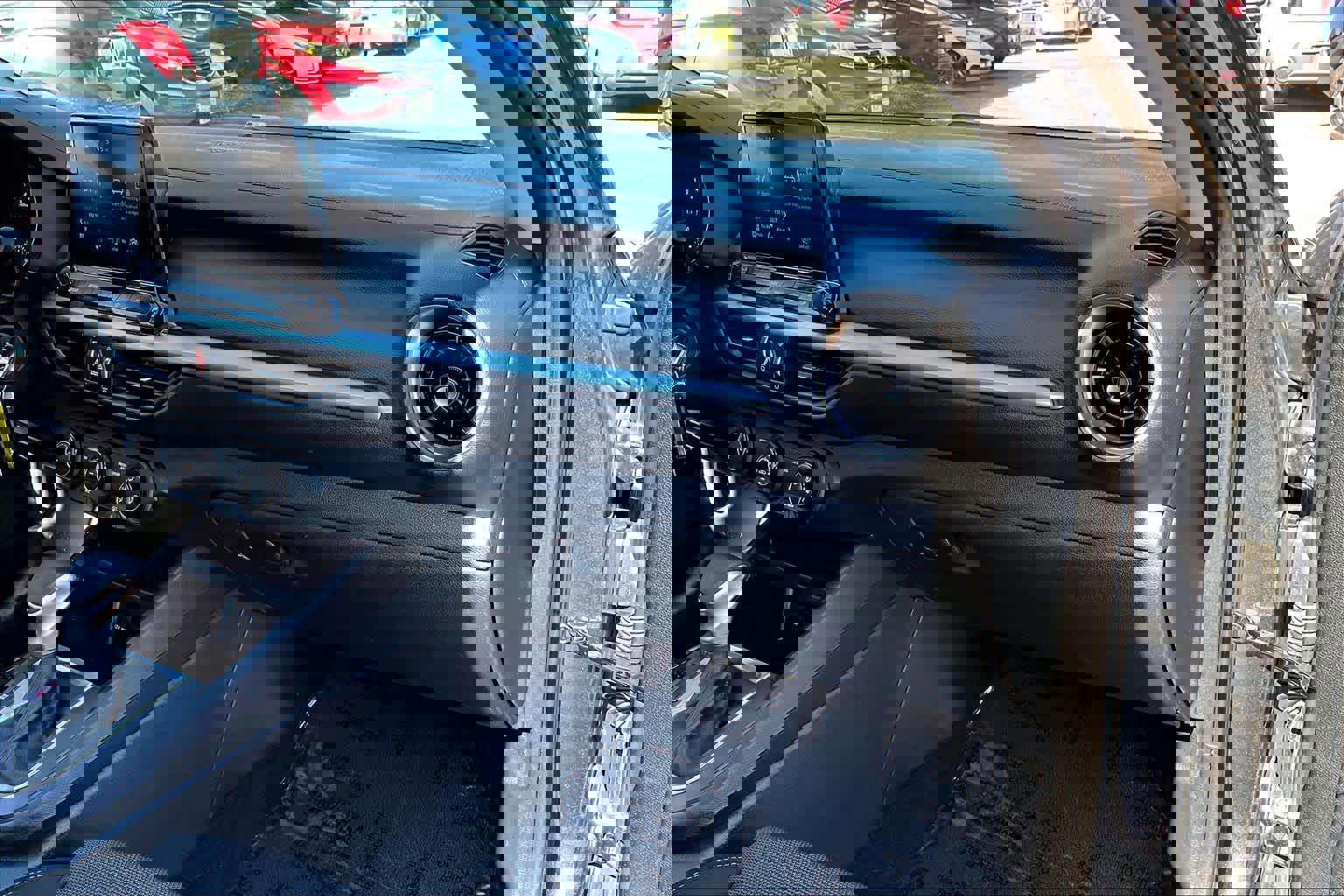 Used 2022 Kia Forte LXS w/ LXS Technology Package image 18