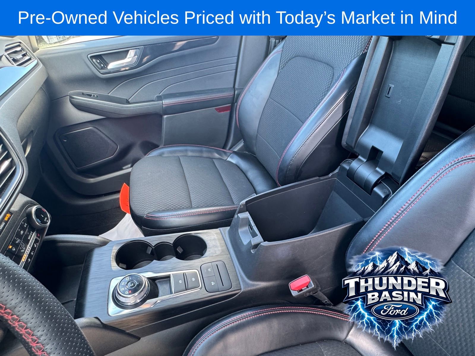 Used 2024 Ford Escape ST-Line image 17