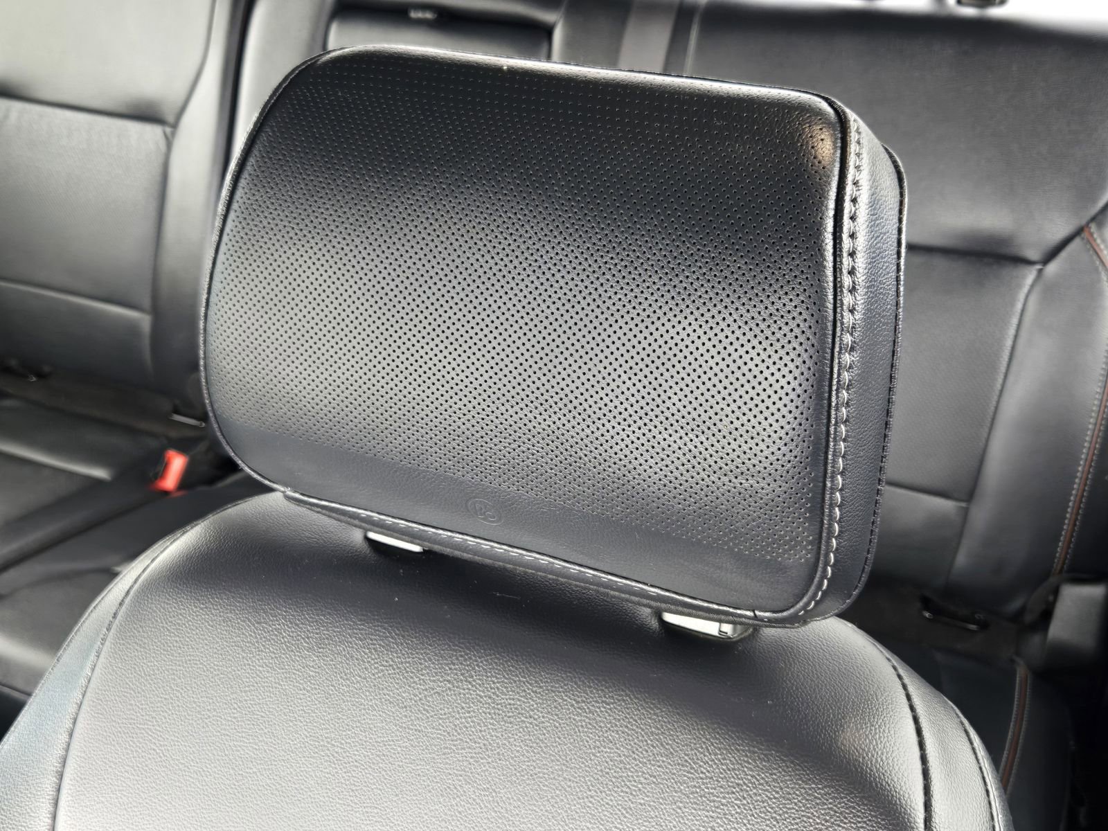 Used 2023 Ford F250 Lariat w/ Lariat Ultimate Package image 23