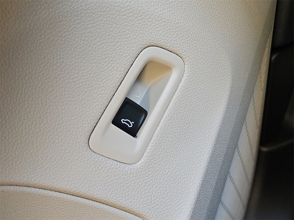 New 2026 Volkswagen Atlas SEL Premium R-Line image 17