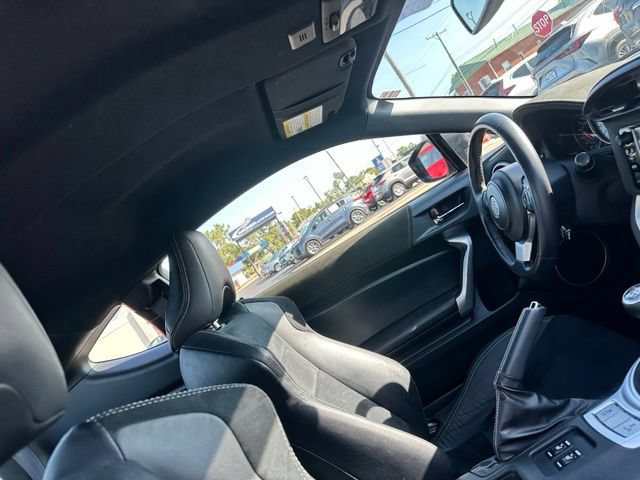 Used 2019 Toyota 86 RWD image 24