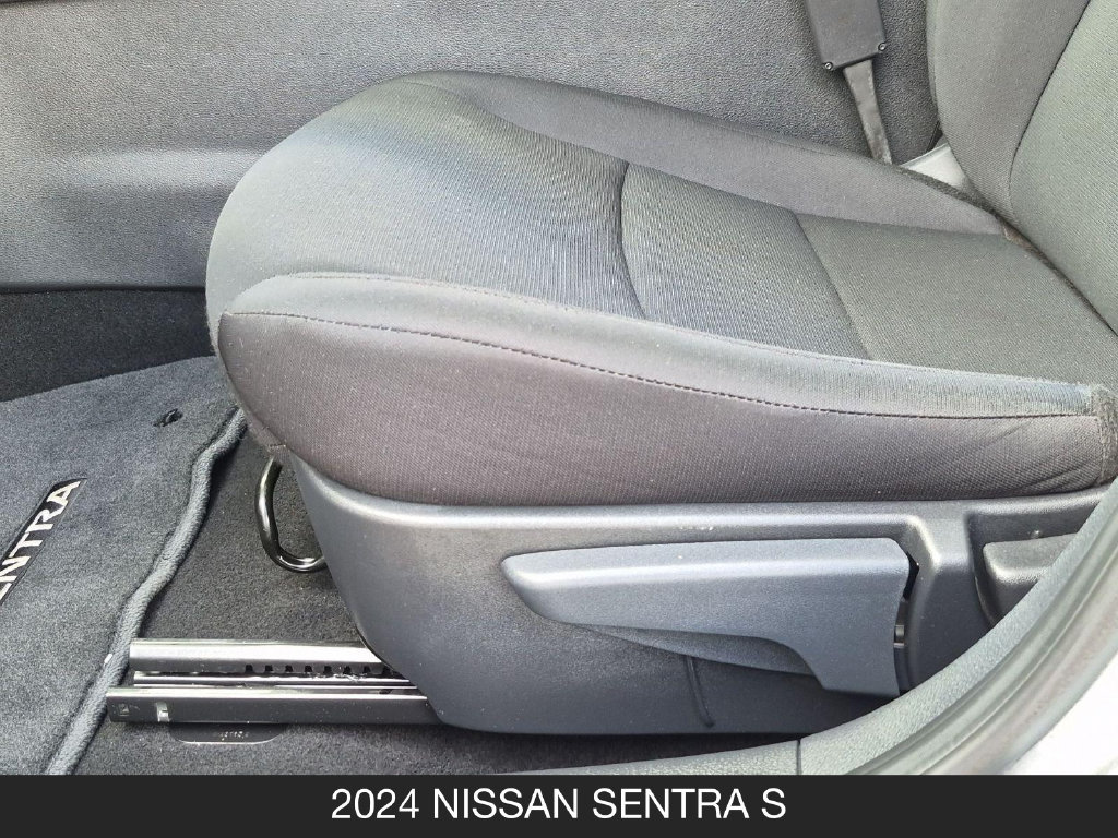 Certified 2024 Nissan Sentra S FWD image 15