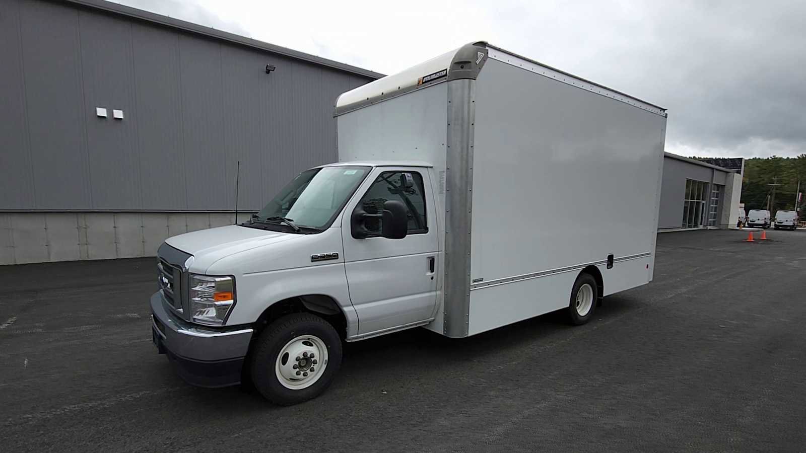 New 2025 Ford E-350 and Econoline 350 Super Duty w/ Power Equipment Group image 4