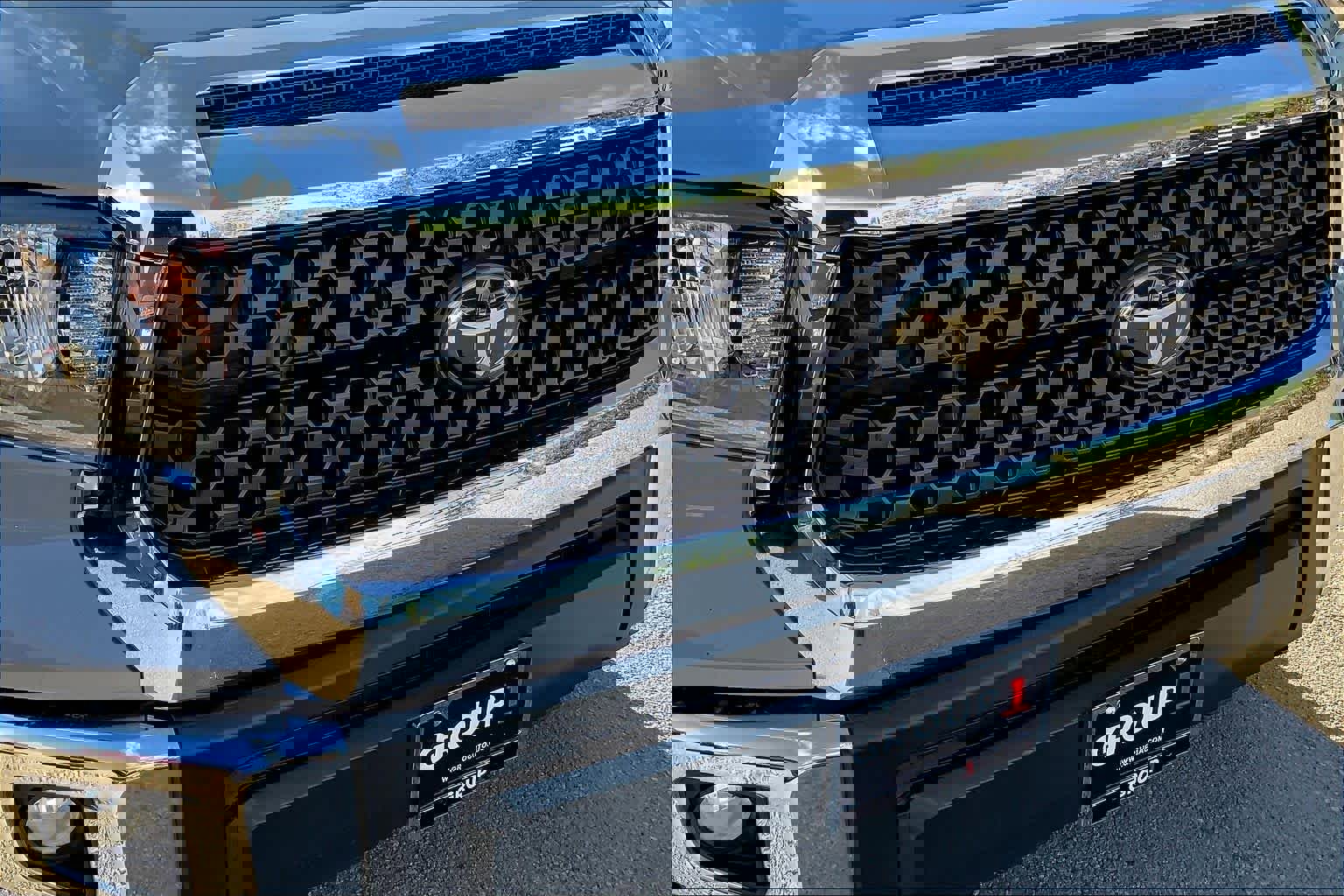 Used 2021 Toyota Tundra SR5 w/ SR5 Leather Package RWD image 29