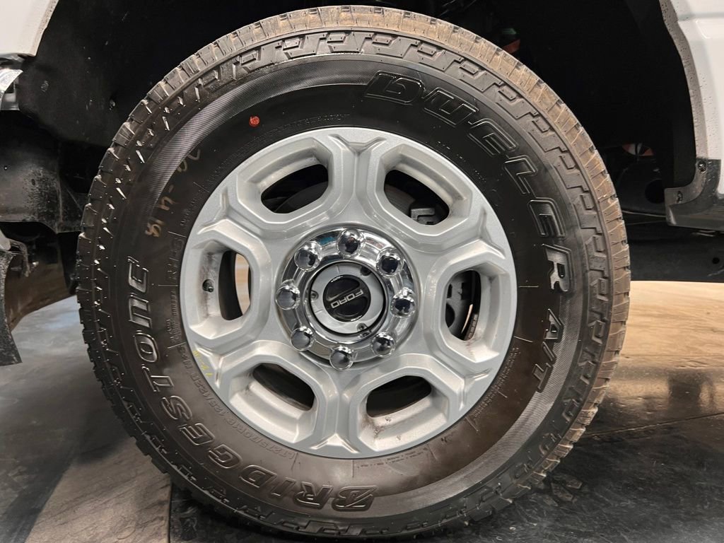 Used 2025 Ford F350 XLT image 29