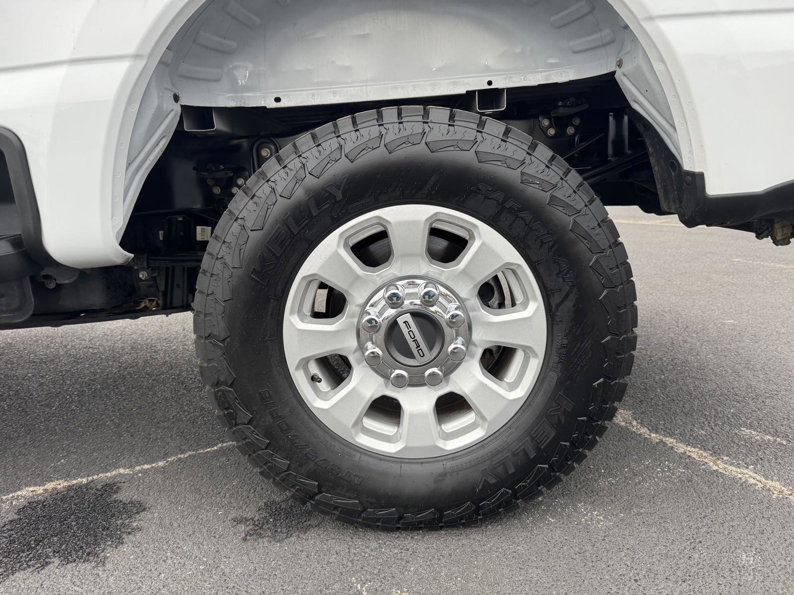 Used 2024 Ford F250 XLT w/ FX4 Off-Road Package image 42