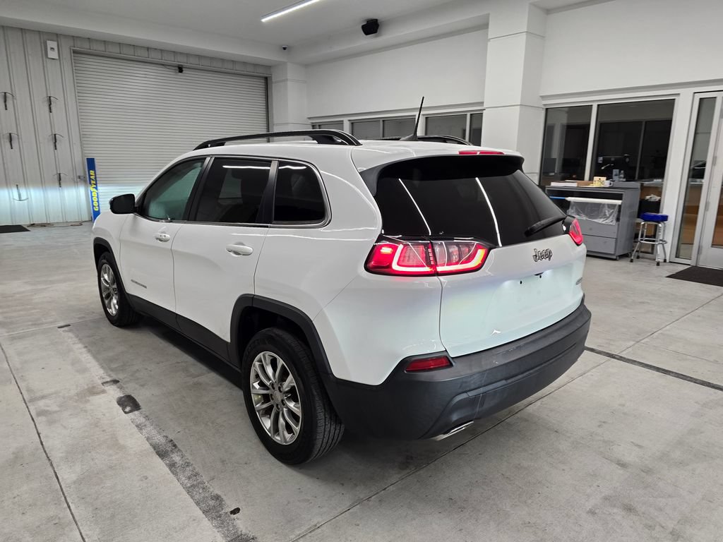 Certified 2022 Jeep Cherokee Latitude Lux FWD image 4