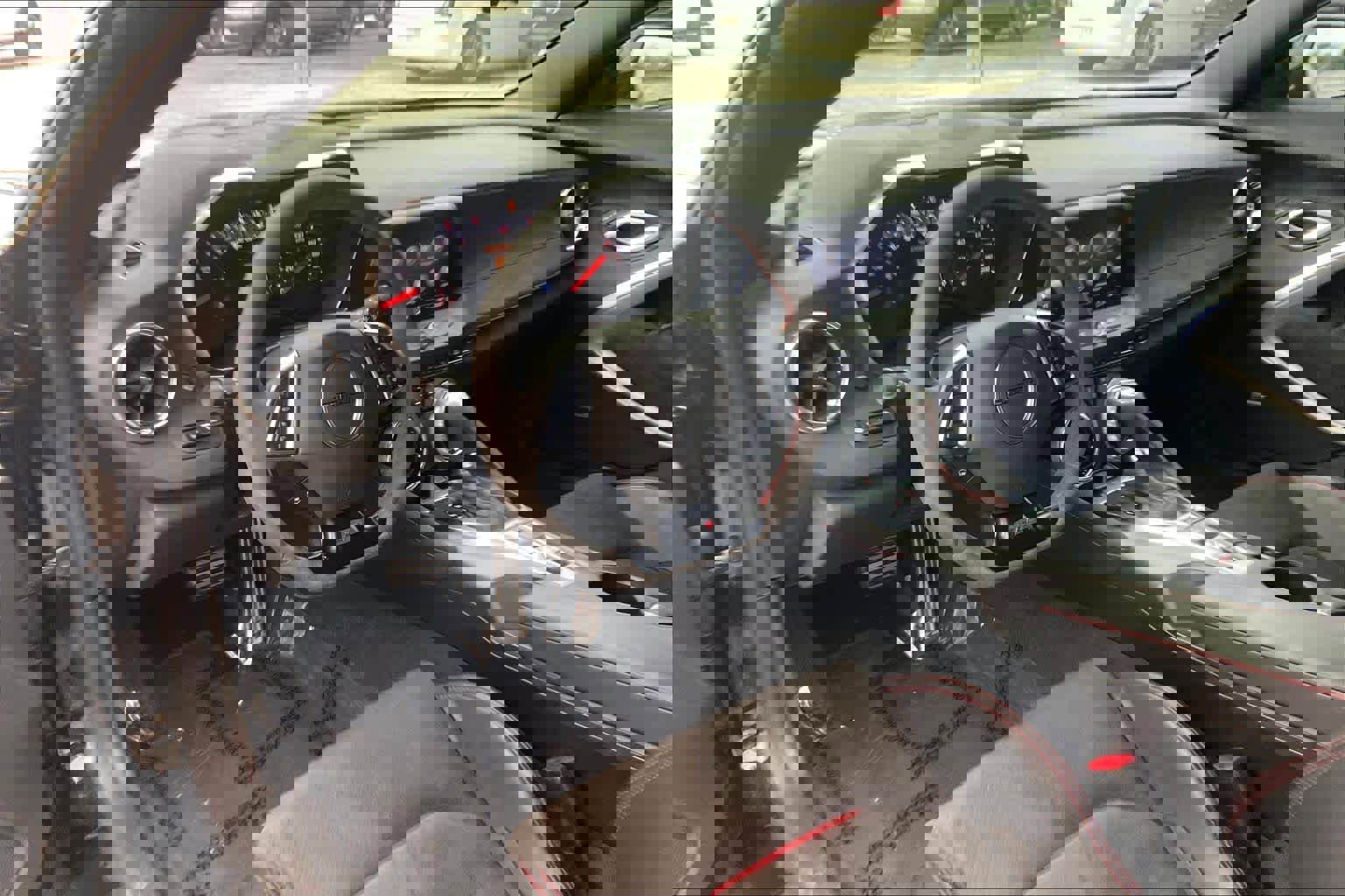 Used 2023 Chevrolet Camaro ZL1 image 17