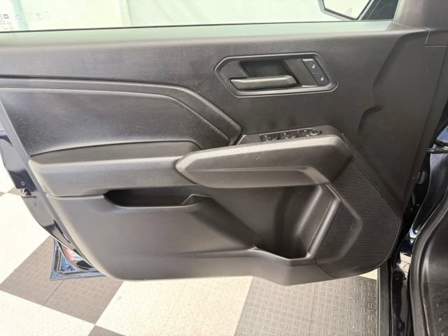 Used 2023 Chevrolet Colorado W/T RWD image 13
