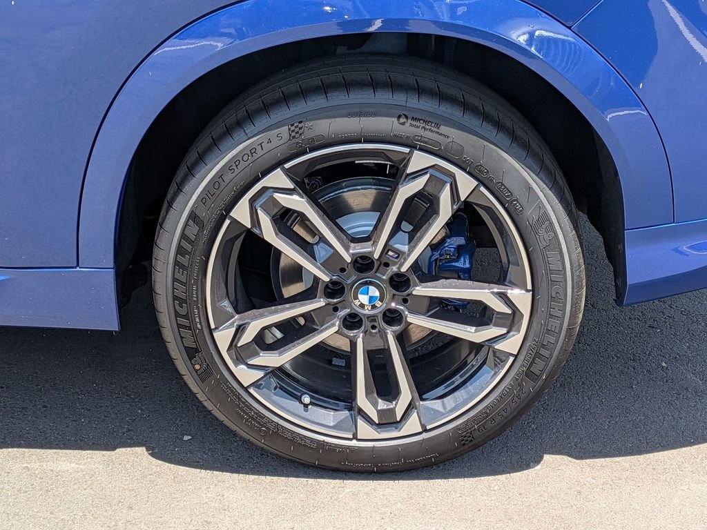 New 2026 BMW X2 xDrive28i w/ Technology Package AWD/4WD image 37