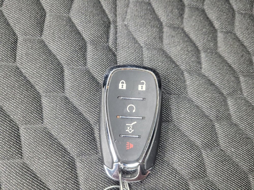 Used 2020 Chevrolet Equinox LT image 32