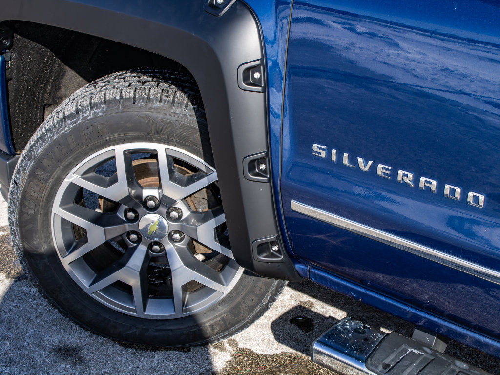Used 2016 Chevrolet Silverado 1500 LTZ Z71 image 10