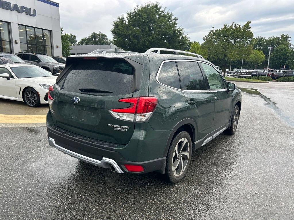 Certified 2023 Subaru Forester Touring AWD/4WD image 4