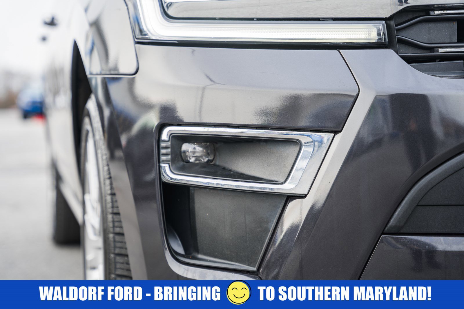 Used 2024 Ford Expedition Limited image 14