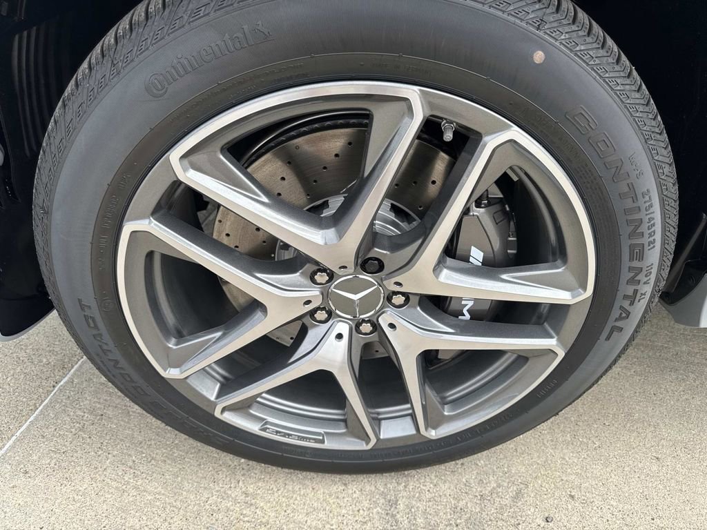 New 2026 Mercedes-Benz GLE 53 AMG 4MATIC image 11