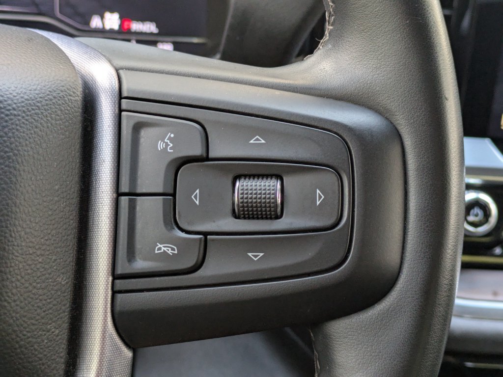Used 2025 GMC Sierra 1500 SLT AWD/4WD image 26