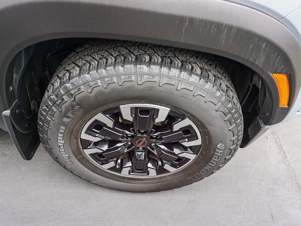 Used 2022 Nissan Frontier Pro-X w/ Technology Package image 10