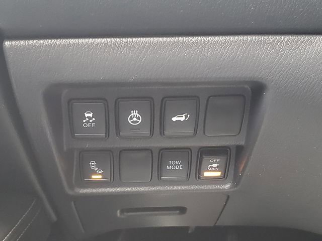 Used 2020 Nissan Pathfinder SL image 20