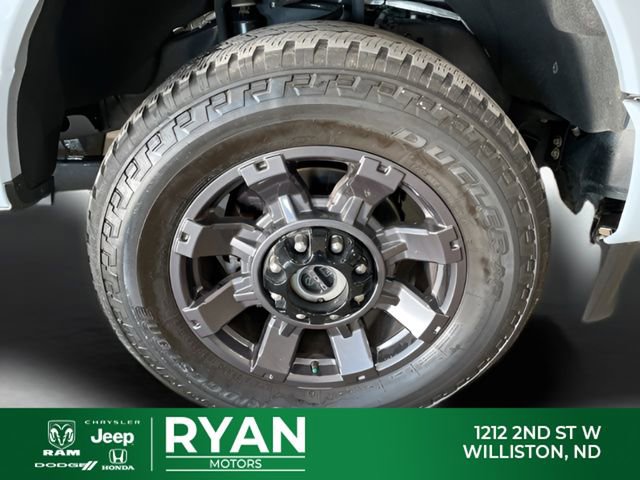 Used 2024 Ford F250 Lariat w/ Sport Appearance Package image 23