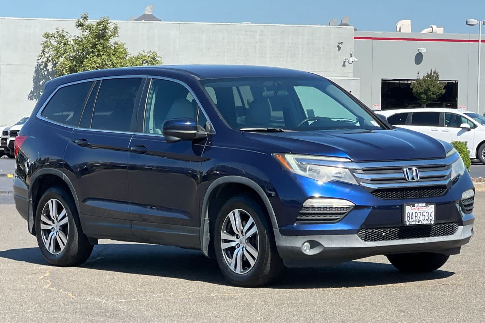 Used 2016 Honda Pilot EX image 5